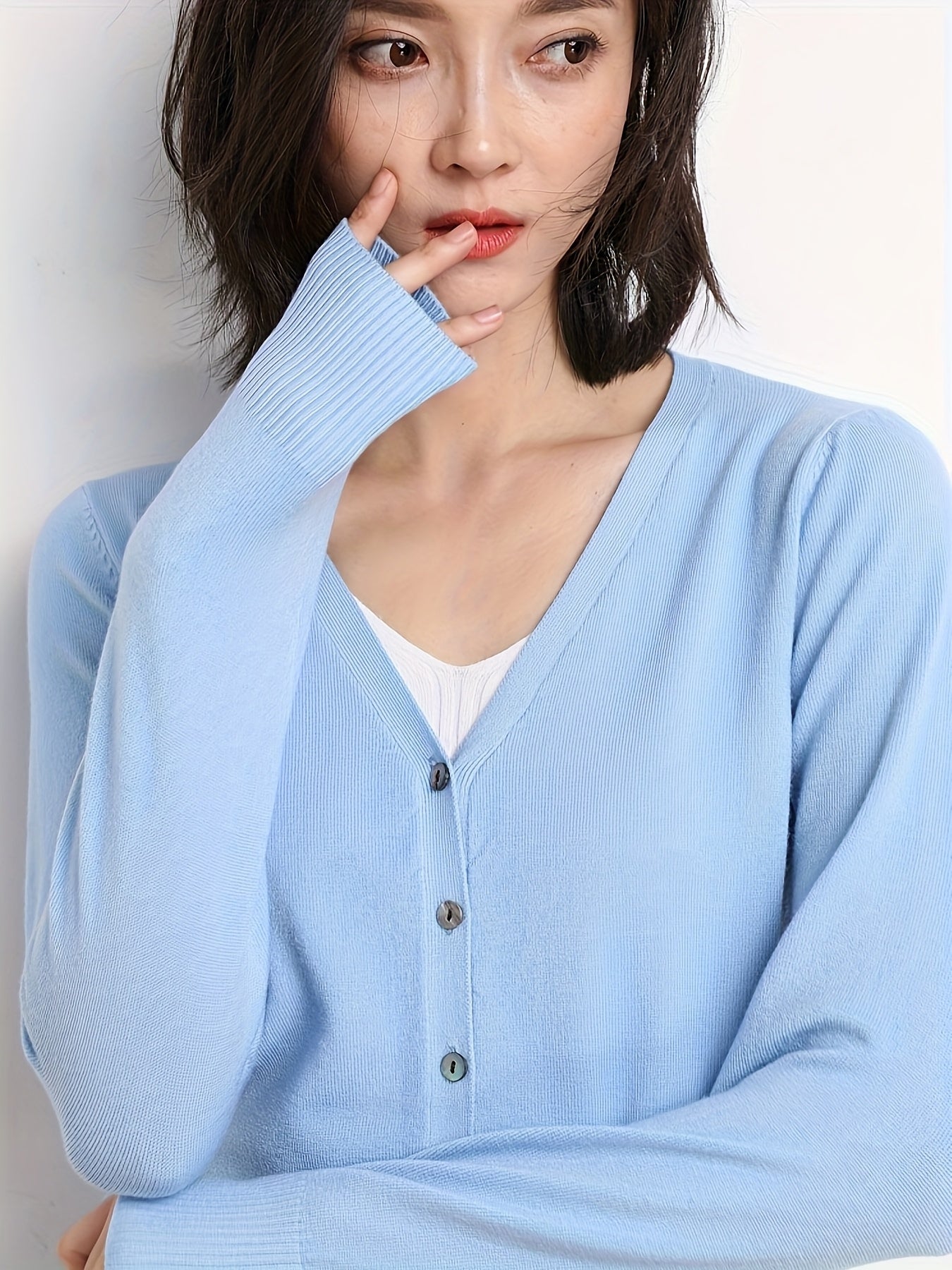 Julie | Effen vest met V-hals