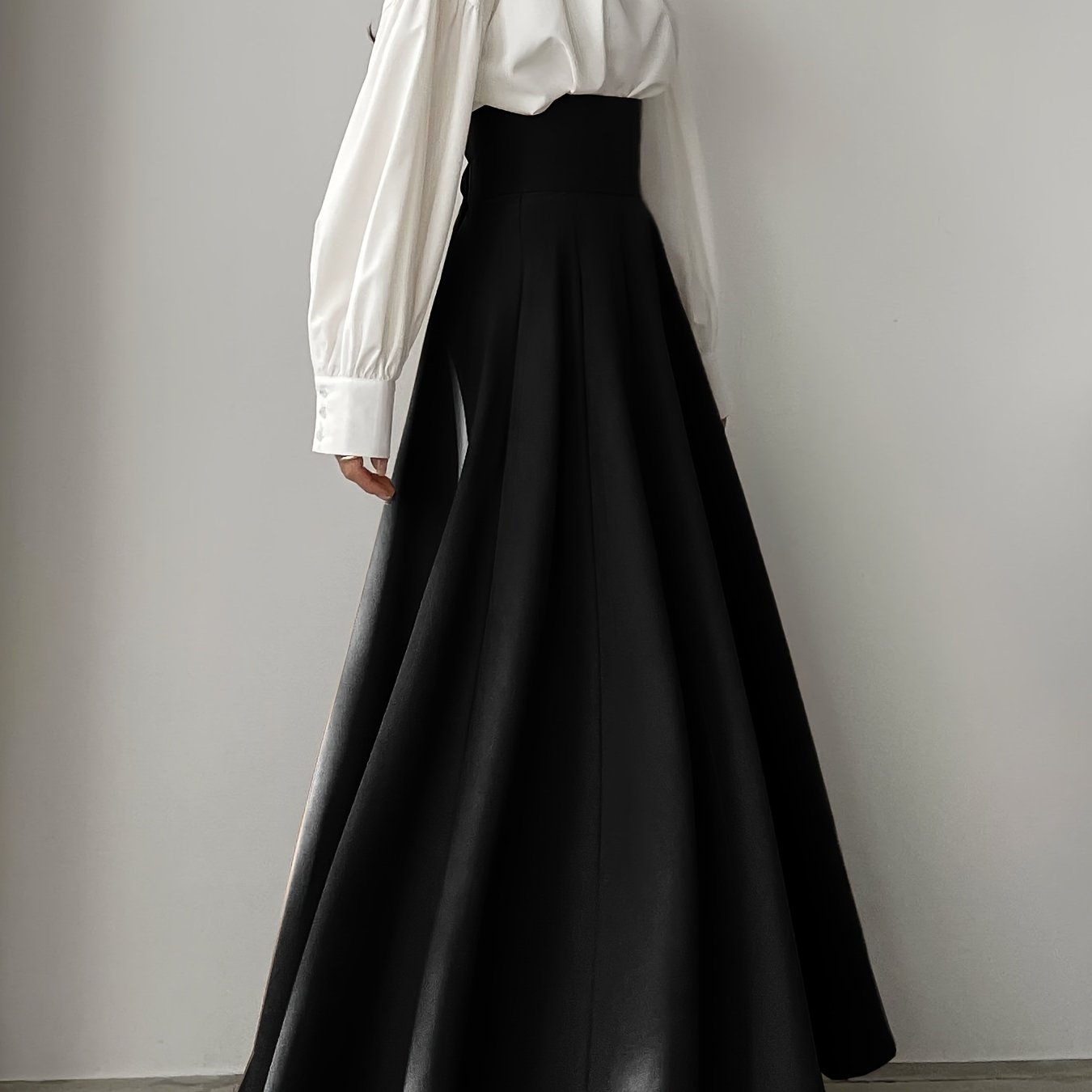 Charlotte | Midi-jurk met elegante high-waist pasvorm