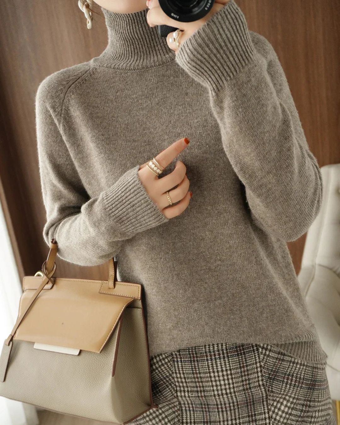 Hildegard | Zachte Woltrui met Rolkraag