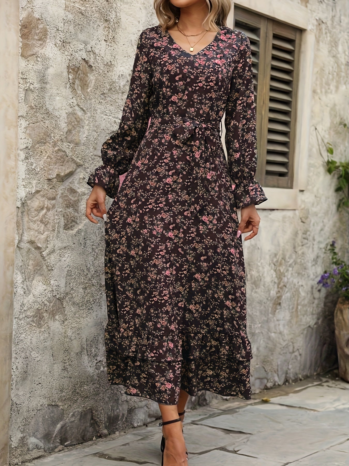 Eef | Lange Bloemenjurk Met V-Hals