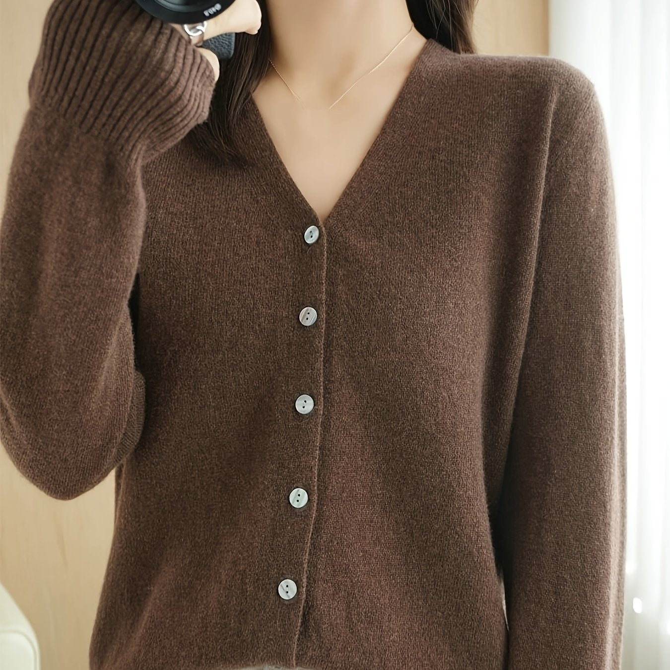 Julie | Effen vest met V-hals