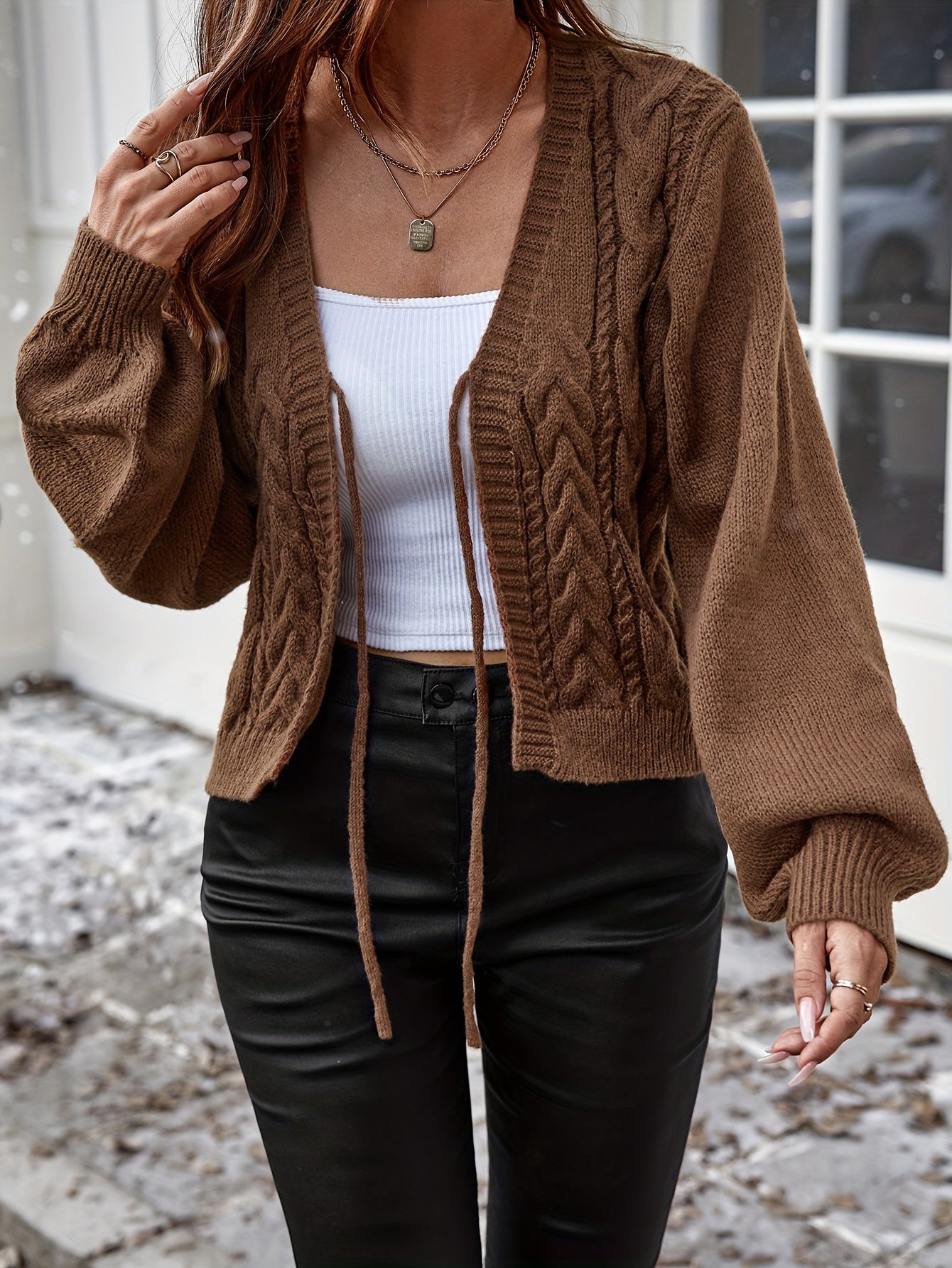 Adele | Elegante Gebreide Trui Met V-Hals En Trekkoord