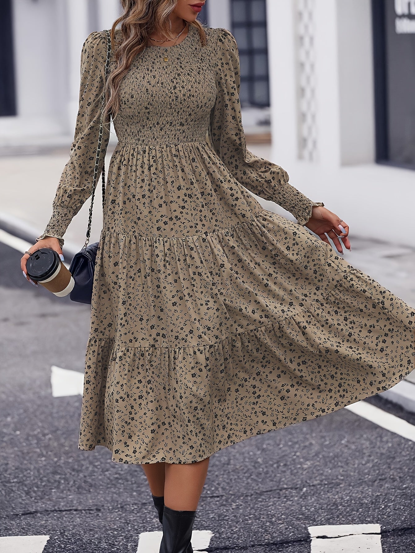 Maaike | Zomerse Jurk Met Gerimpelde Zoom