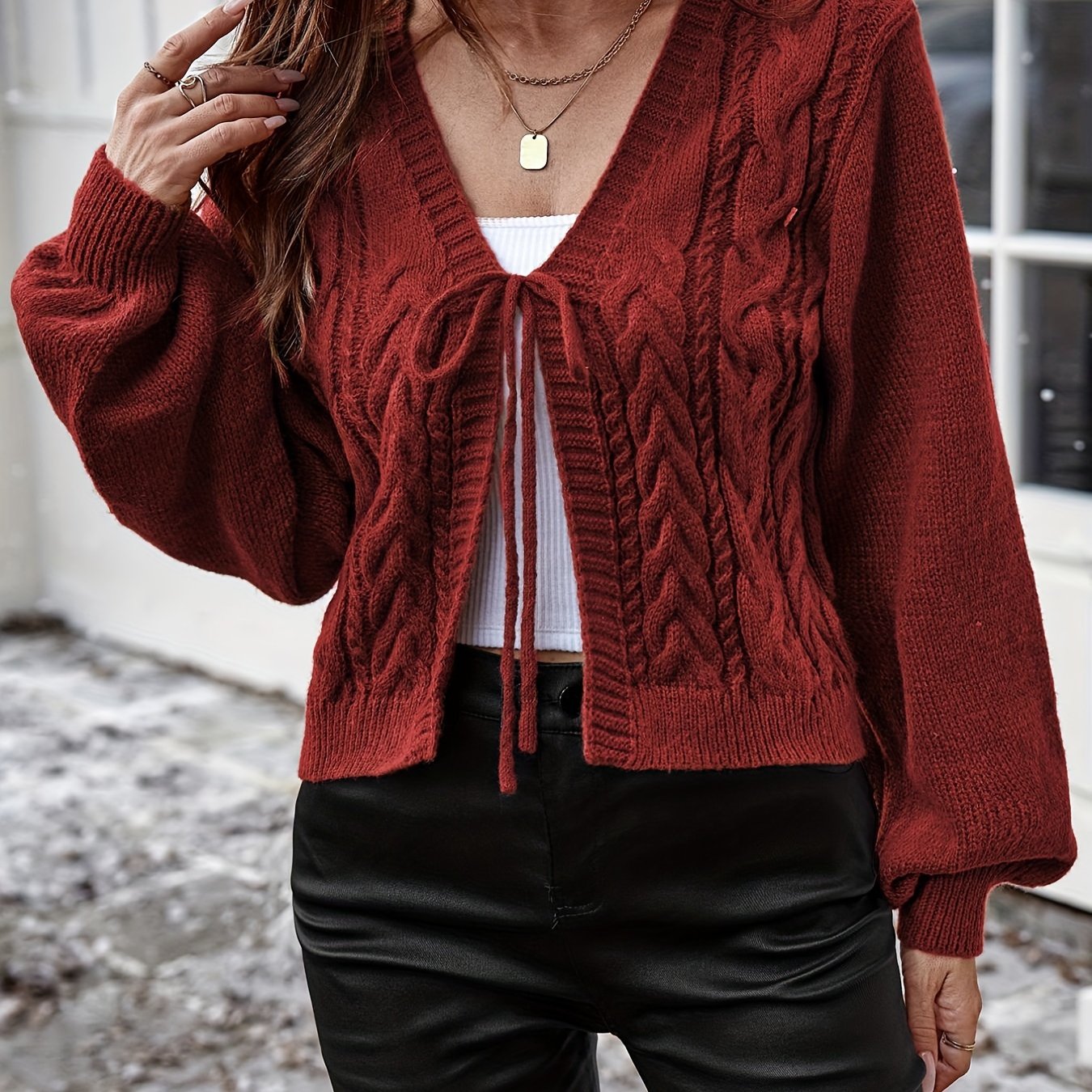 Adele | Elegante Gebreide Trui Met V-Hals En Trekkoord