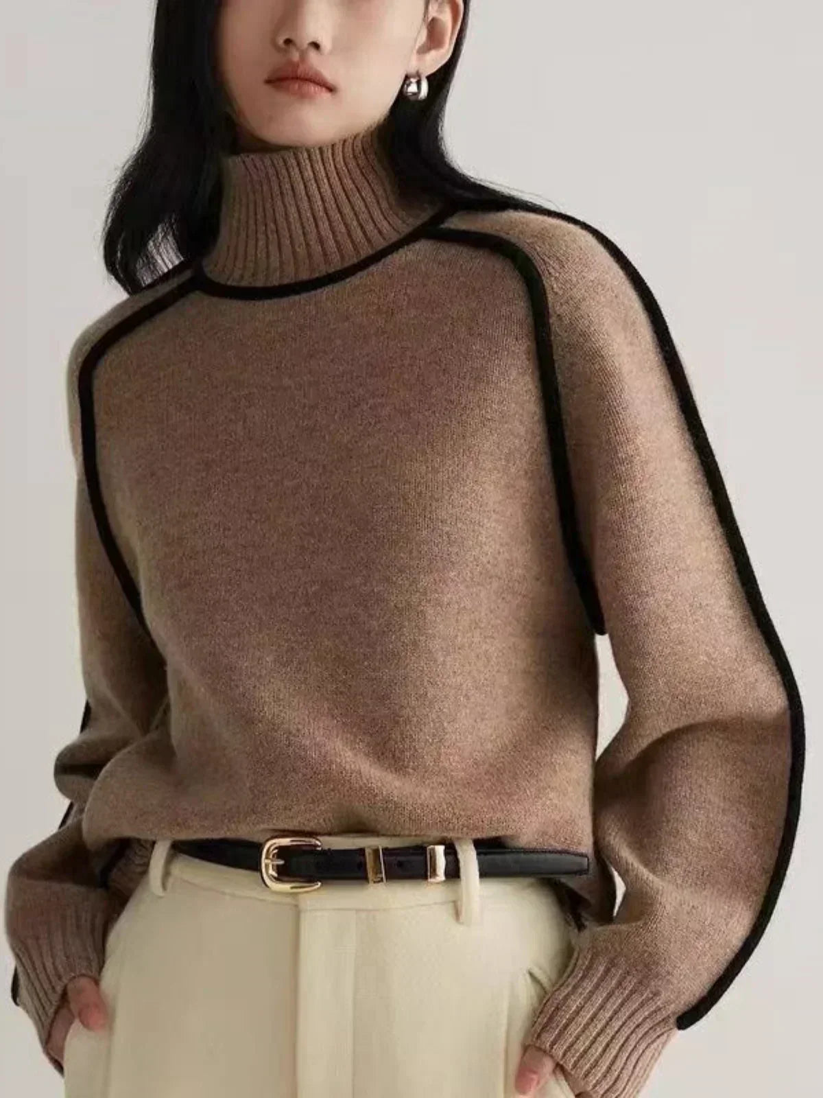 Contrast Trim Turtleneck Sweater