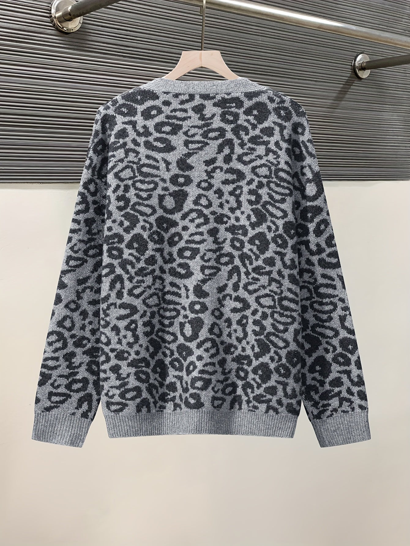 Meike | Vintage Luipaard Print Cardigan Met Contrast Borduurwerk