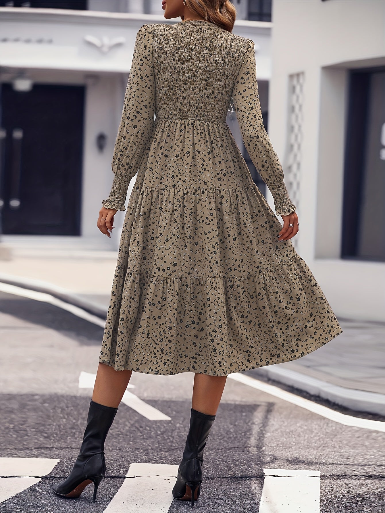 Maaike | Zomerse Jurk Met Gerimpelde Zoom