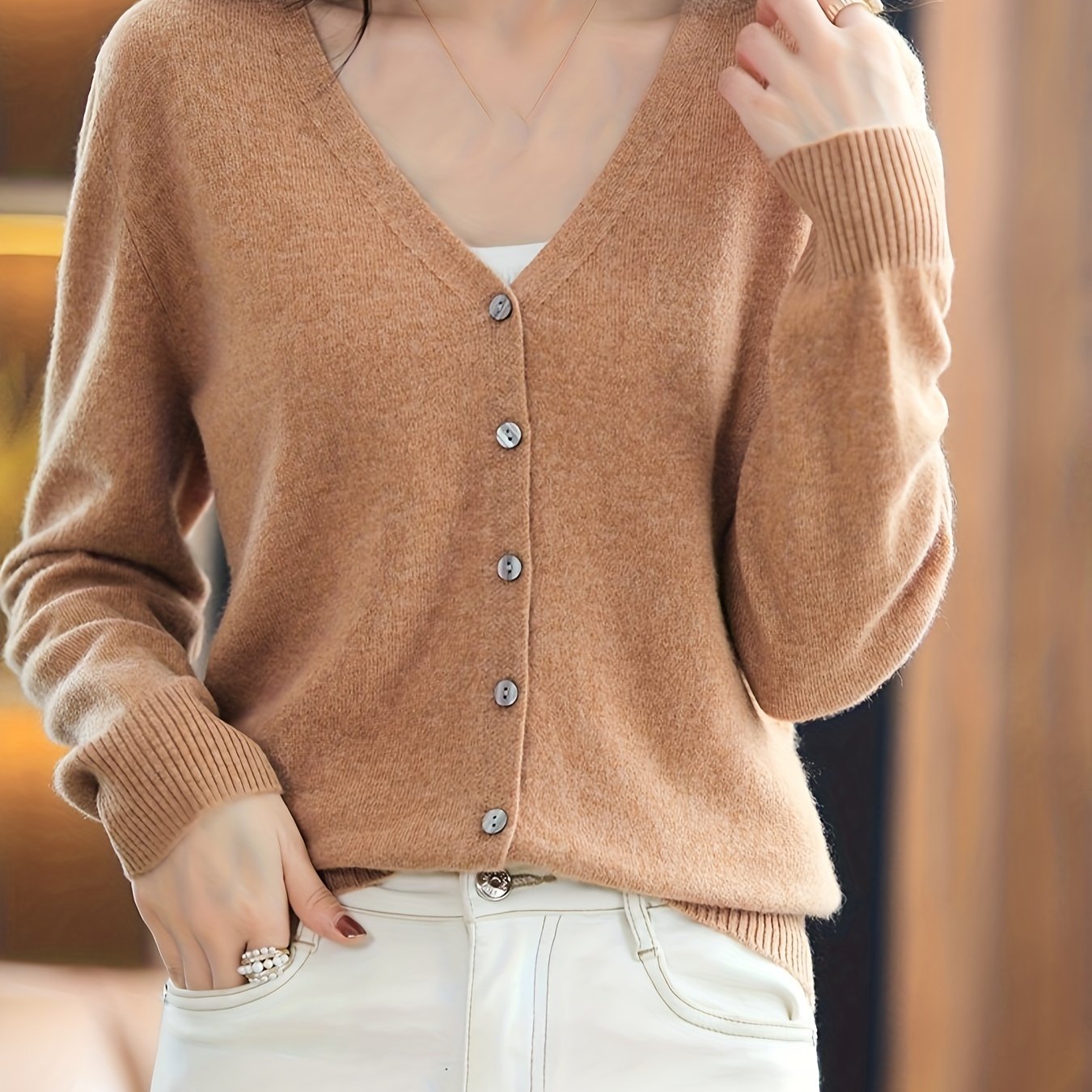 Julie | Effen vest met V-hals