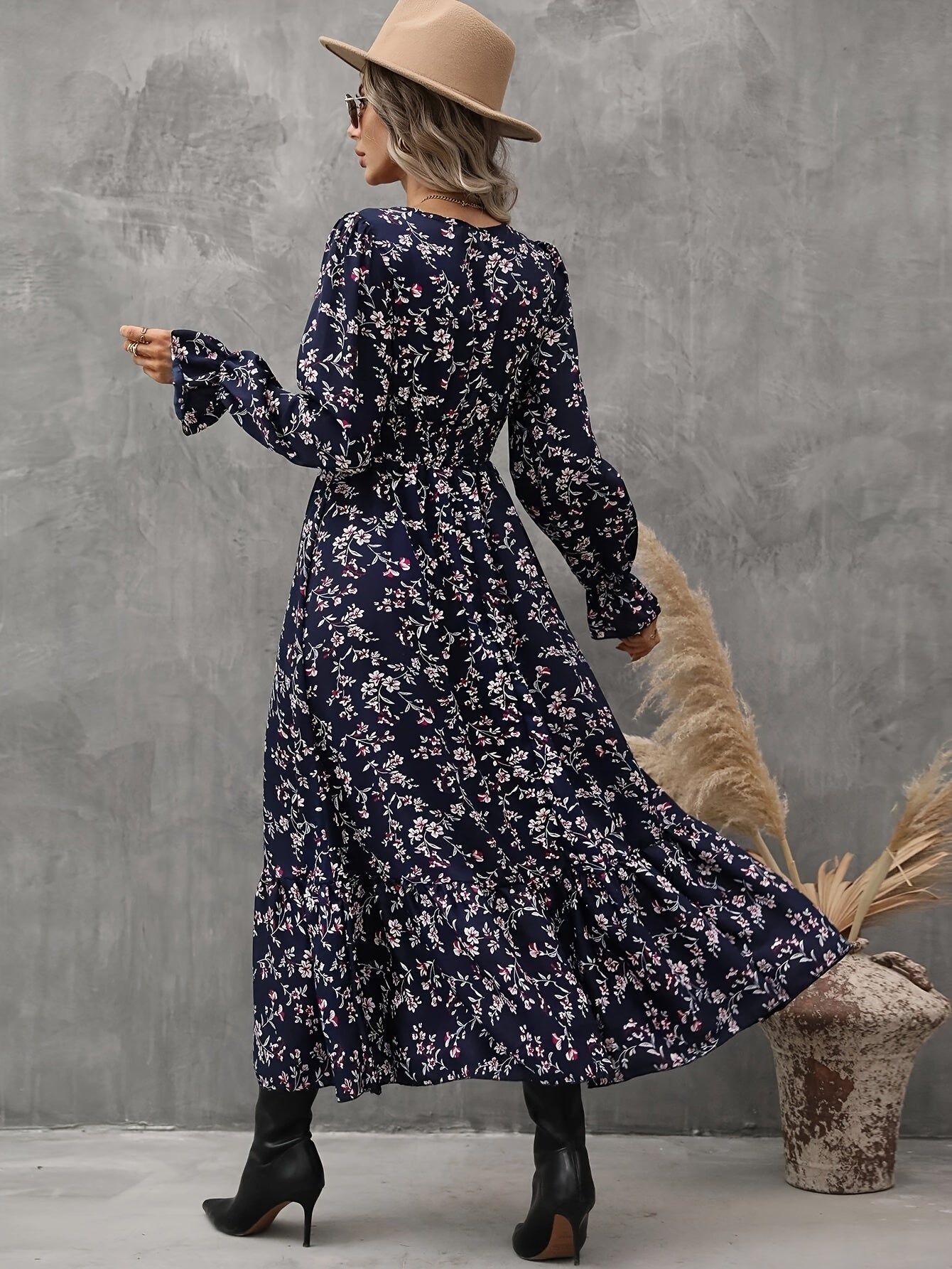 Geertje | Bloemenprint A-Lijn Jurk Met Ronde Hals