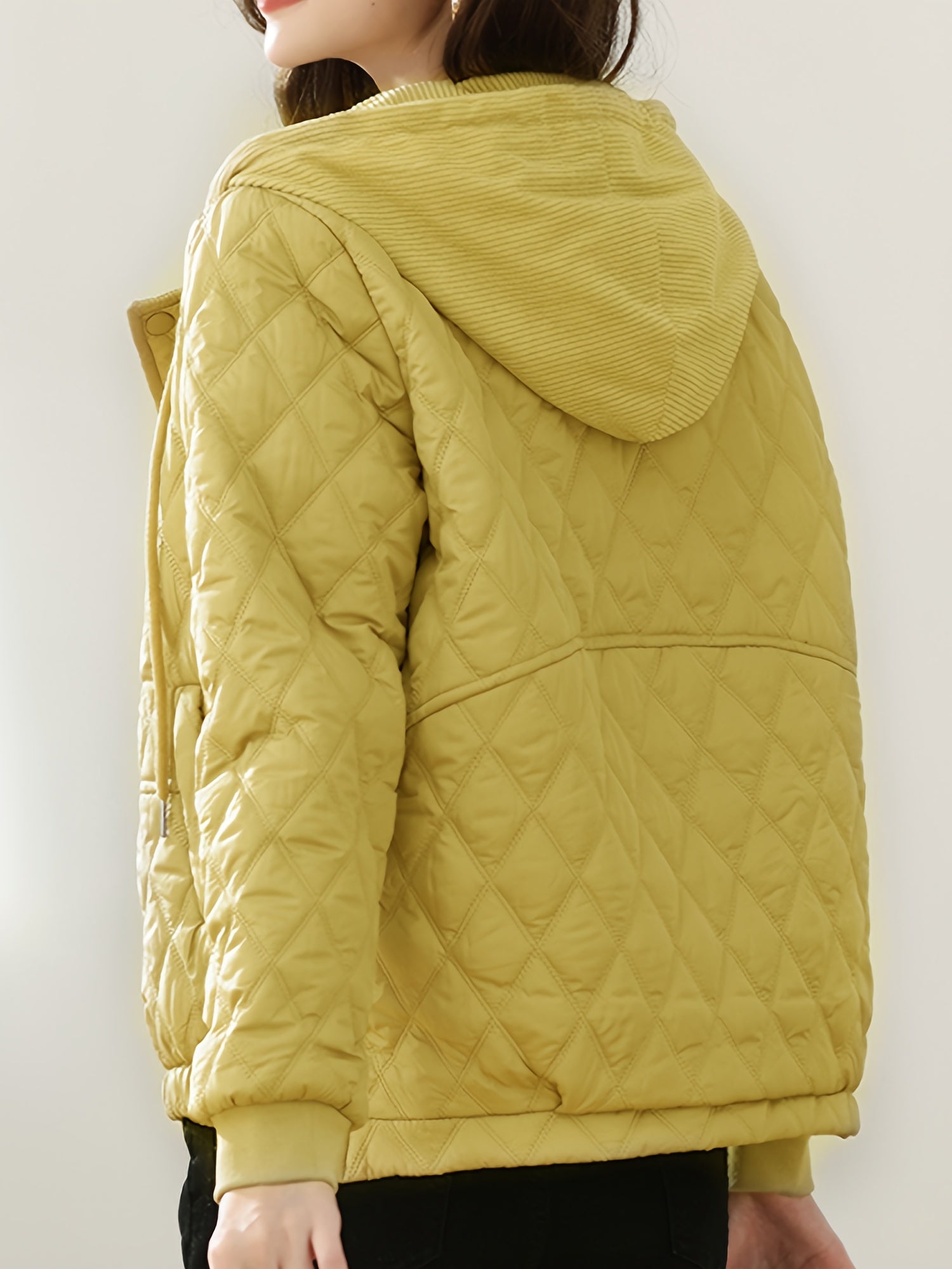 Marloes | Gewatteerd Jasje Met Lichte Glans