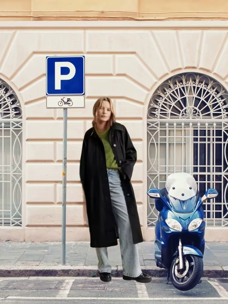 Eline | Lange Jas Met Tijdloos Design