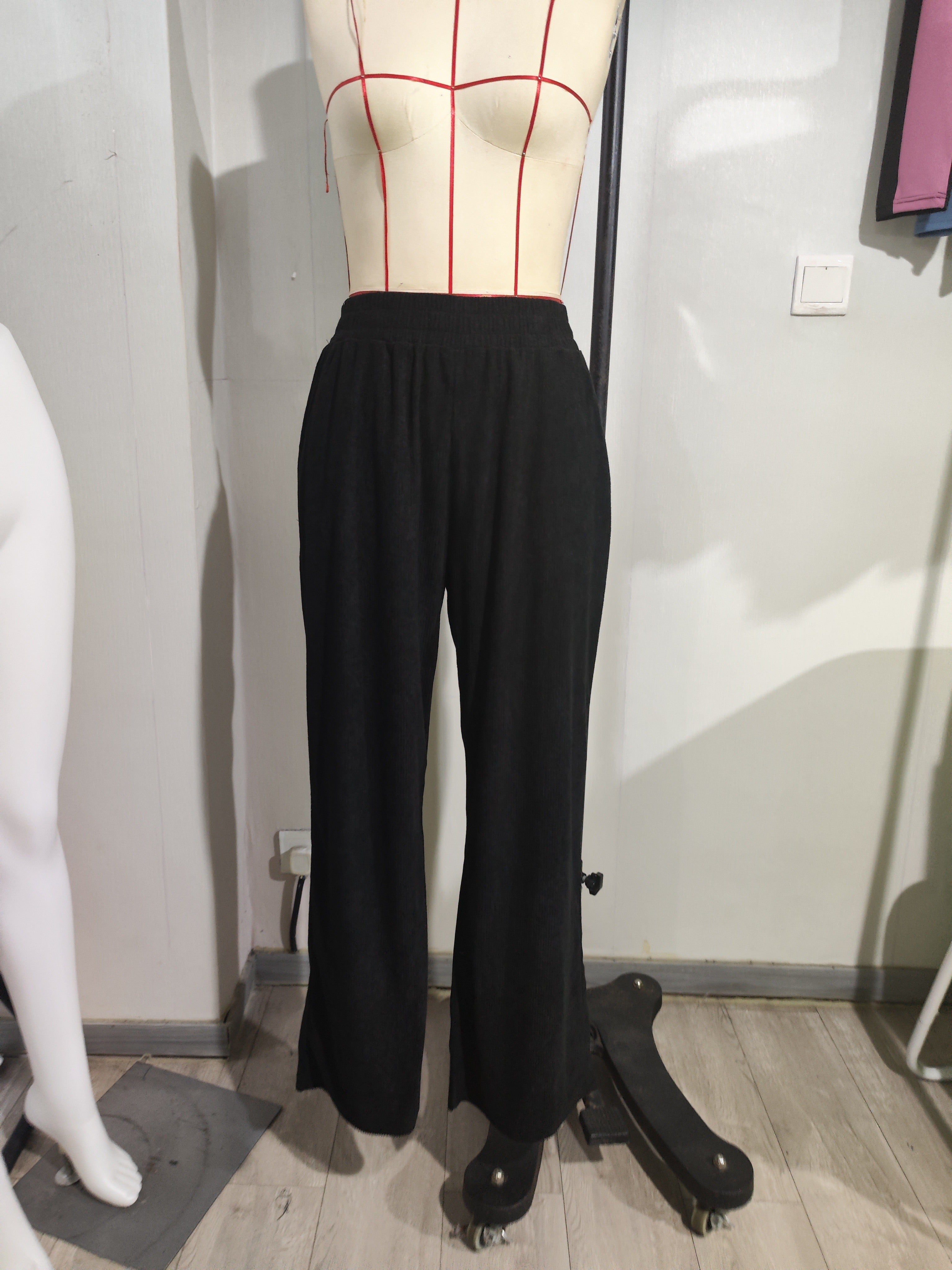 Lieve | Casual Gebreide Rechte Broek Met Zakken