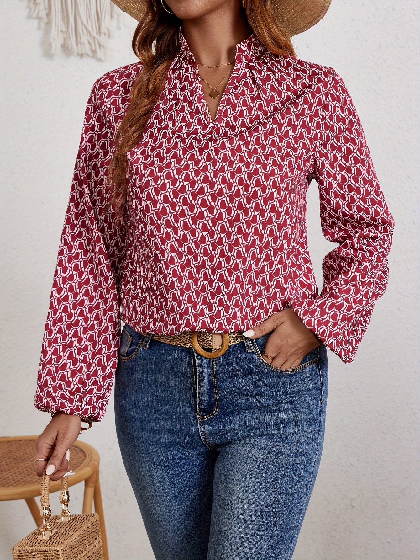 Helena | Blouse Met Ingekeepte Hals En Vintage Print