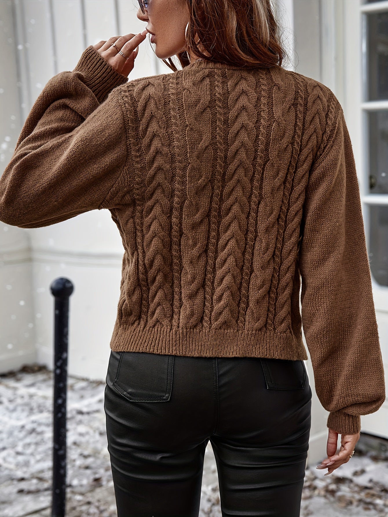 Adele | Elegante Gebreide Trui Met V-Hals En Trekkoord