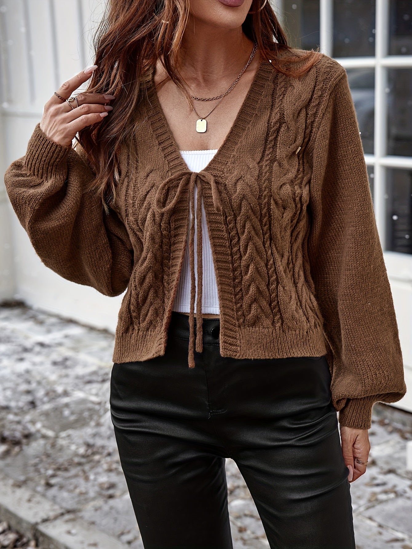 Adele | Elegante Gebreide Trui Met V-Hals En Trekkoord