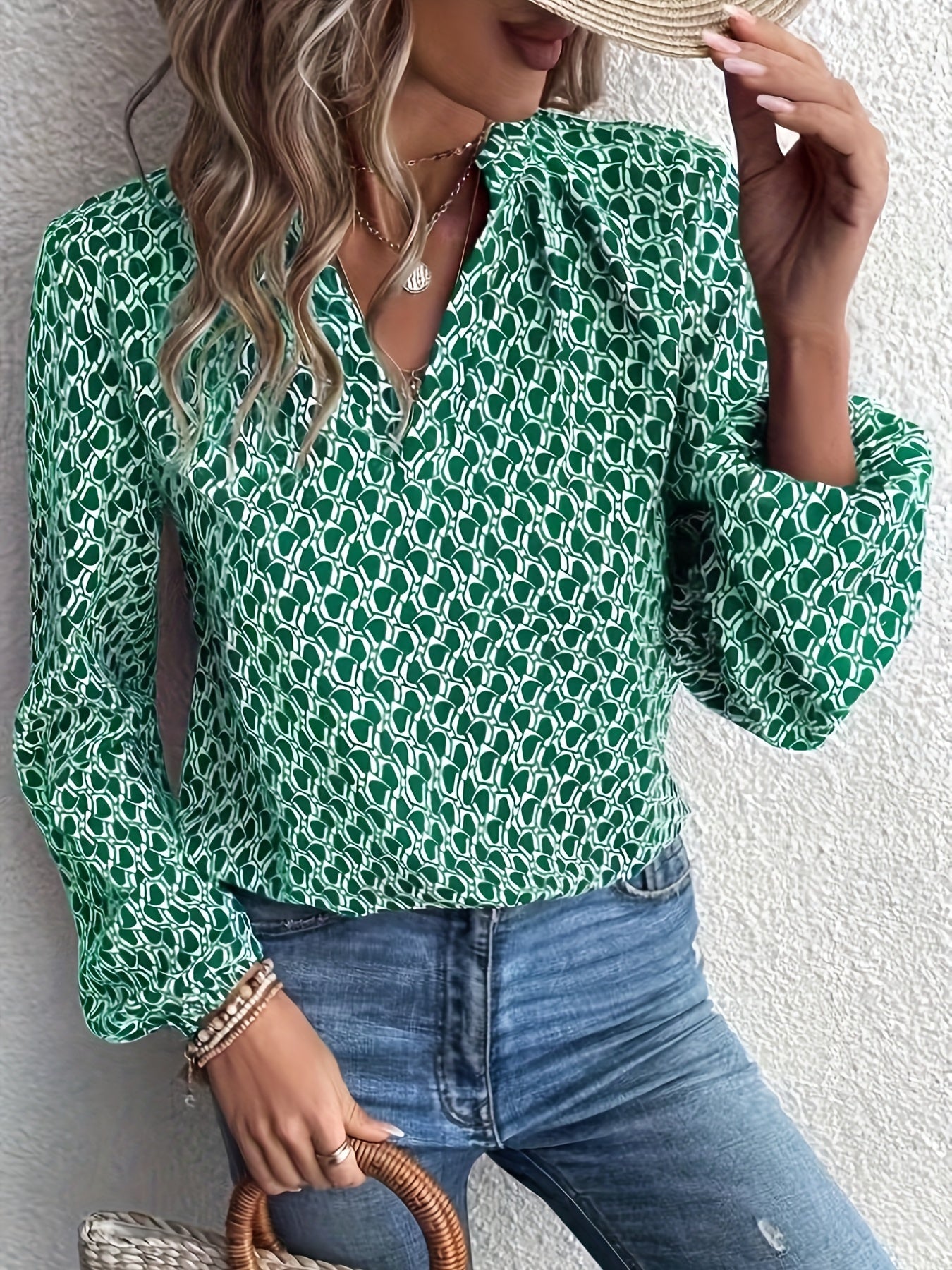 Helena | Blouse Met Ingekeepte Hals En Vintage Print